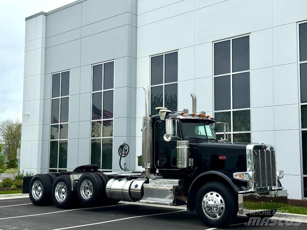 Peterbilt 388 وحدات الجر