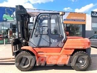 Toyota 5 FD 70 شاحنات الديزل