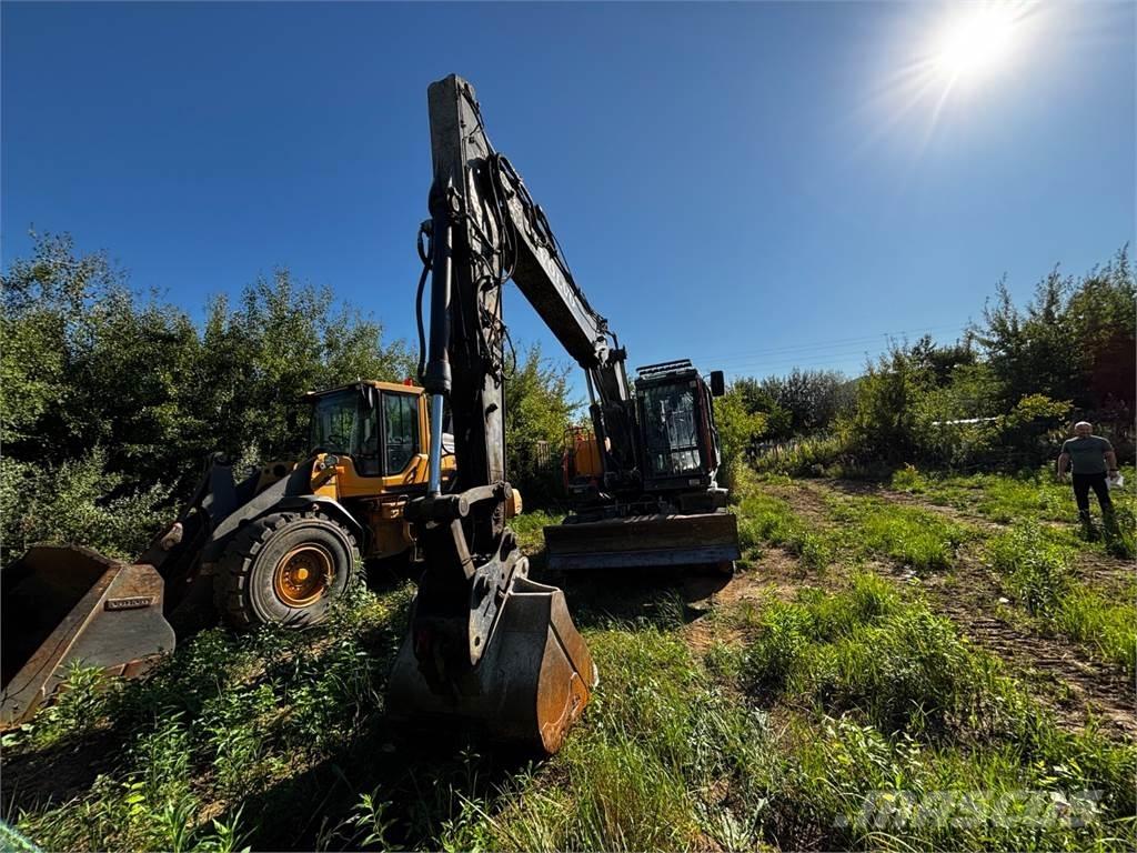 Volvo EW180E أخرى