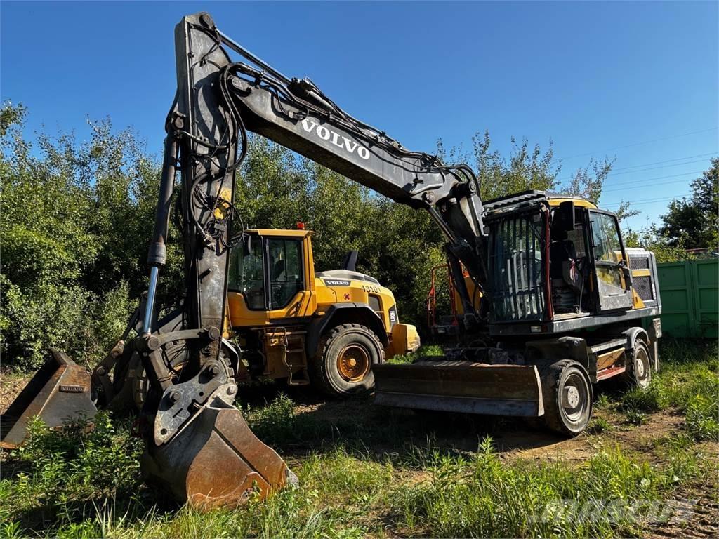 Volvo EW180E أخرى