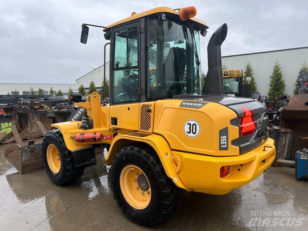 Volvo L 35 G لوادر بعجل