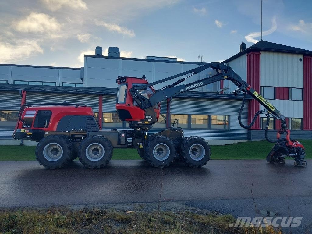 Komatsu 931 XC حصادات