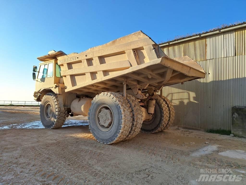 Perlini D655E شاحنات المخلفات الصلبة