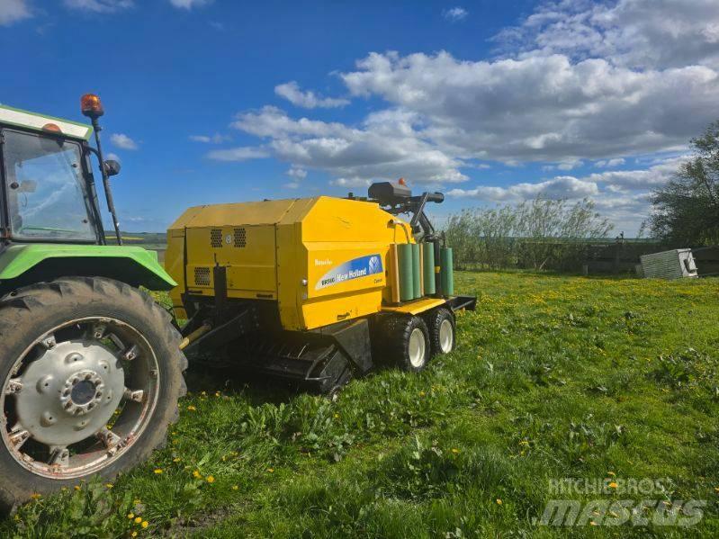 New Holland BR 560 محزمات مستديرة