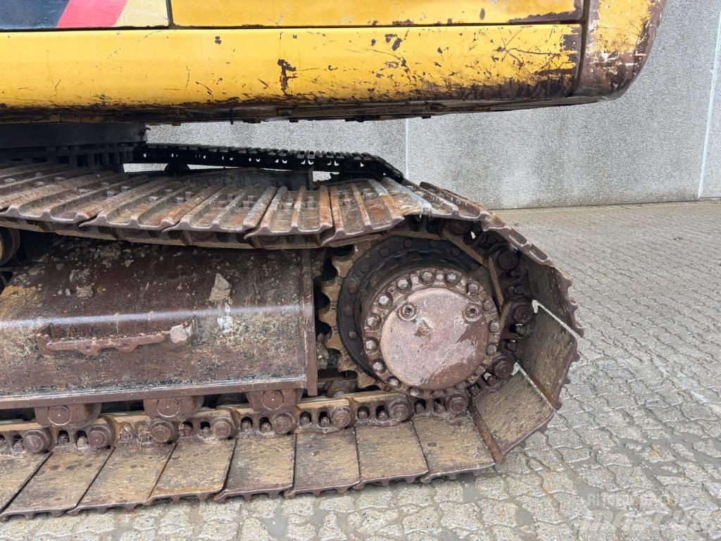 CAT 329E حفارات زحافة