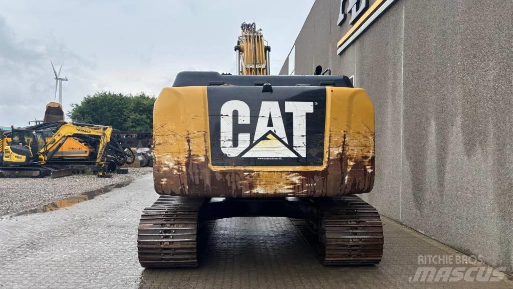 CAT 329E حفارات زحافة
