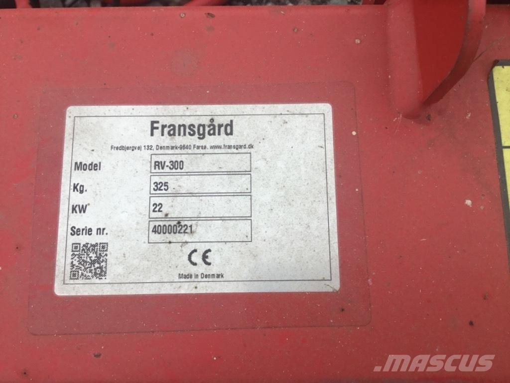 Fransgård RV 300 مكابس وميبسات التبن
