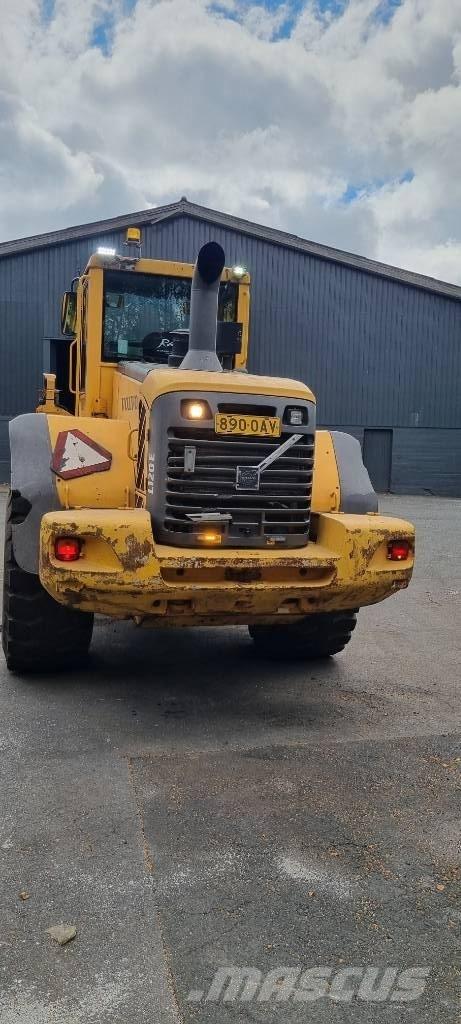 Volvo L 120 E لوادر بعجل