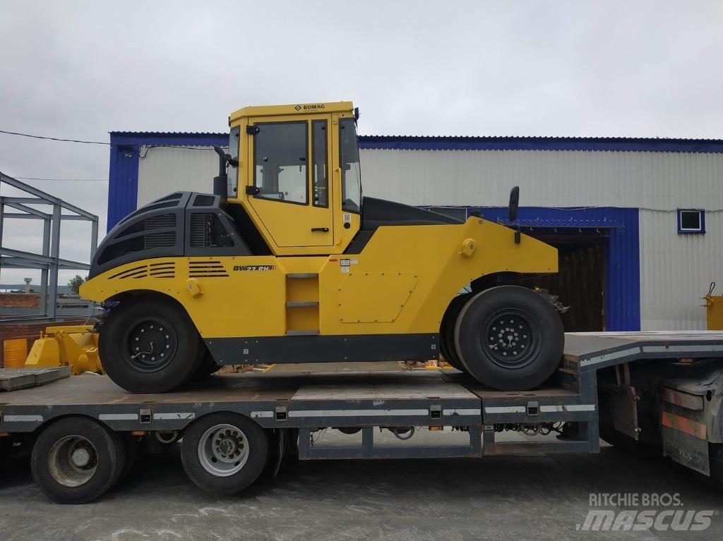Bomag BW 24 R H مداحل ذات إطارات هوائية