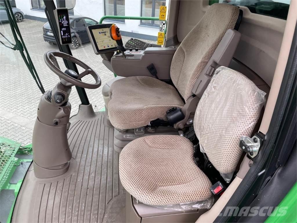 John Deere T560I حصادات