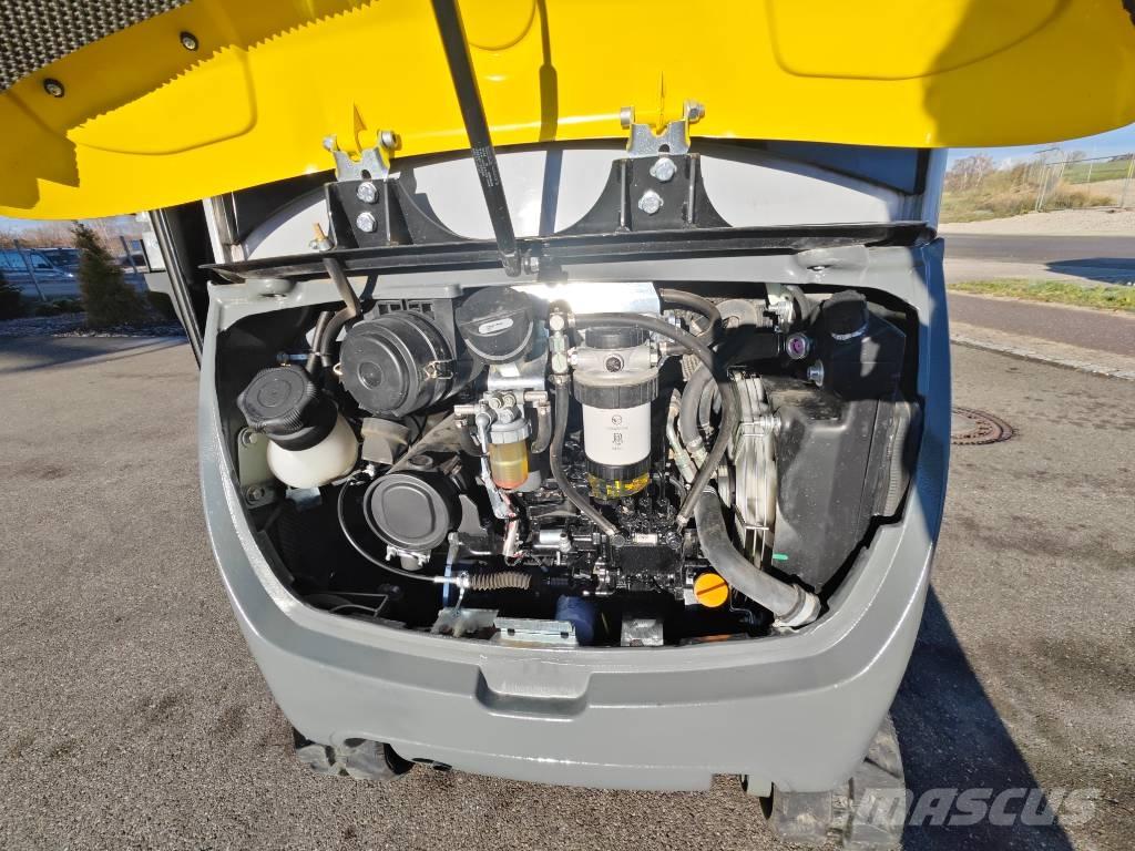 Wacker Neuson ET18 حفارات زحافة