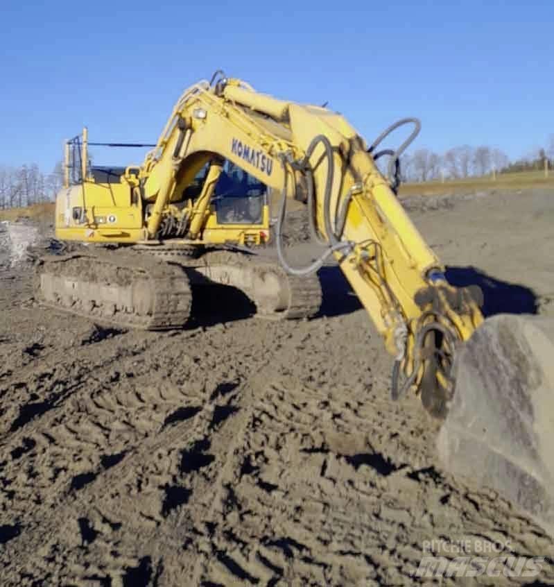 Komatsu PC 350-8 حفارات زحافة