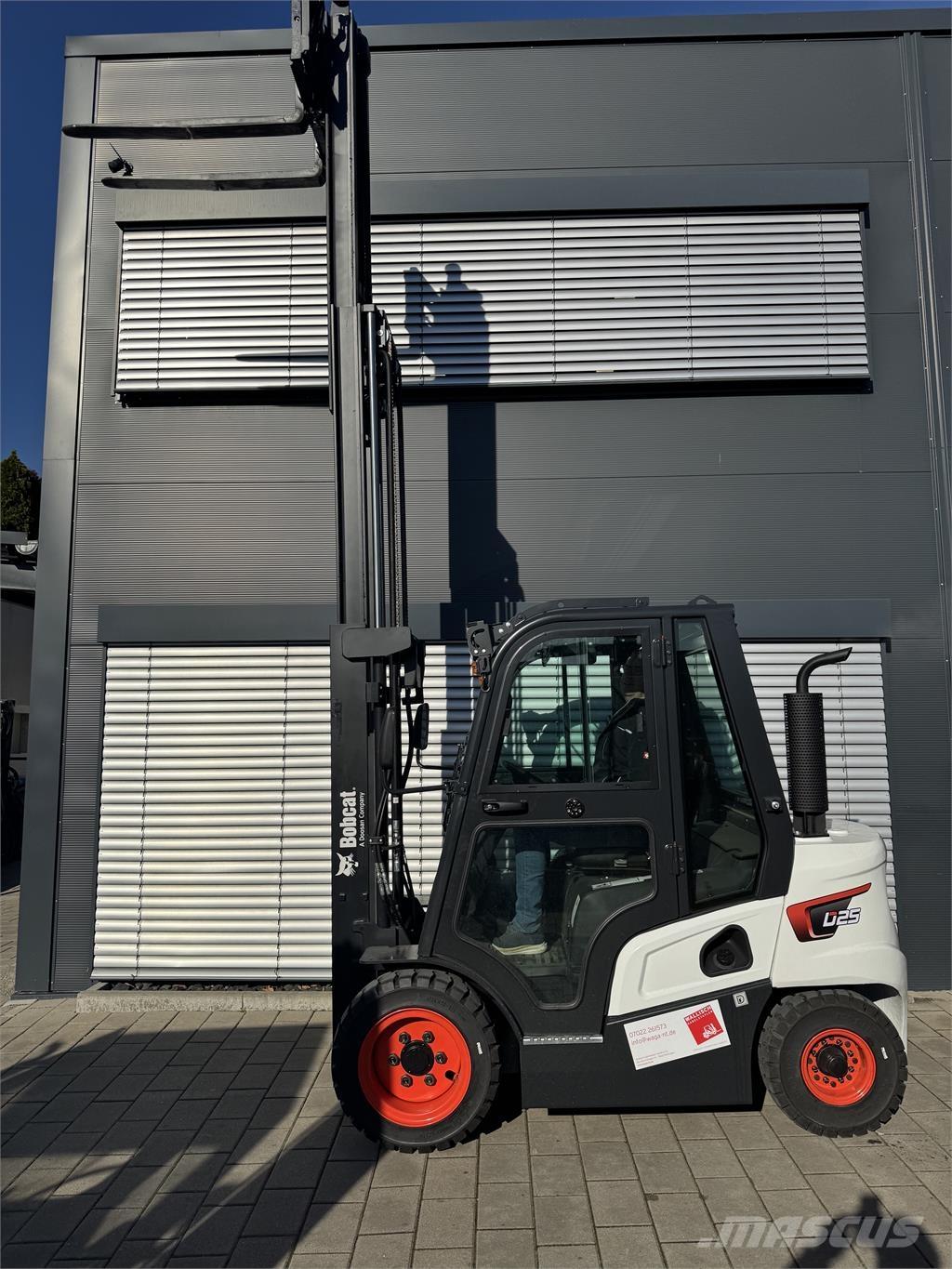 Bobcat D25NXS شاحنات الديزل