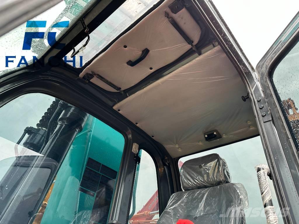 Kobelco SK 200-8 حفارات زحافة
