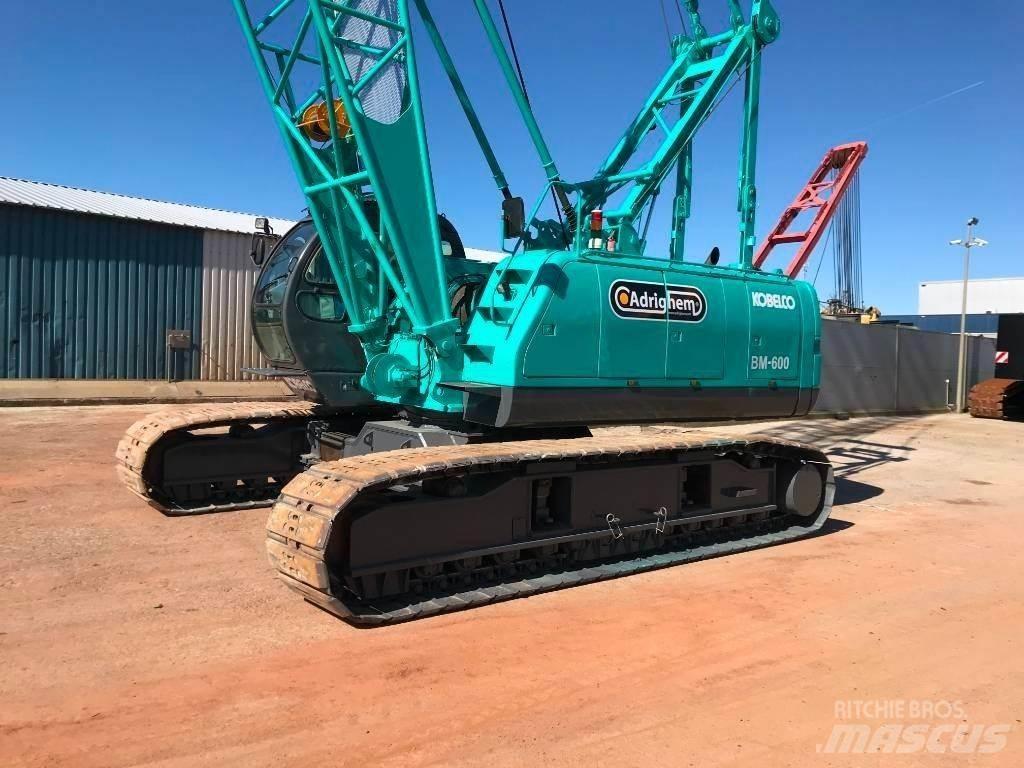 Kobelco BM 600 رافعات مجنزرة