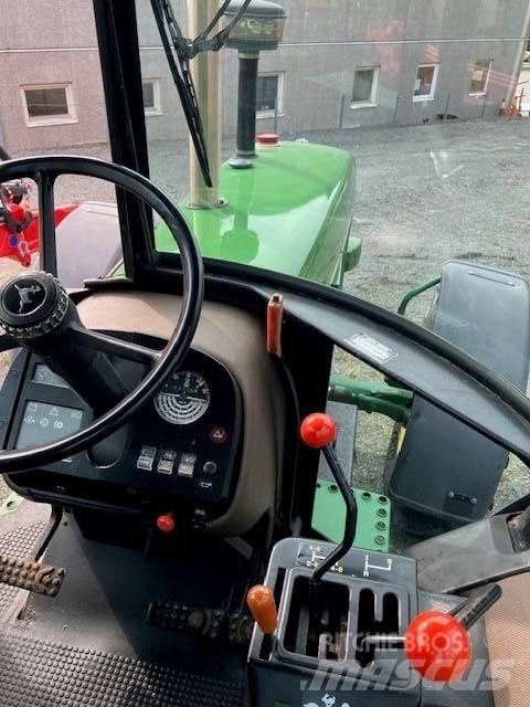 John Deere 3640 MFWD الجرارات