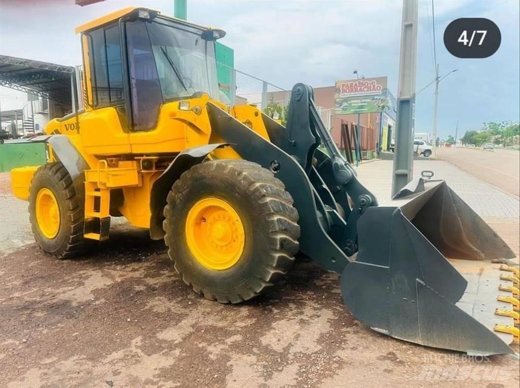 Volvo L 90 F لوادر بعجل