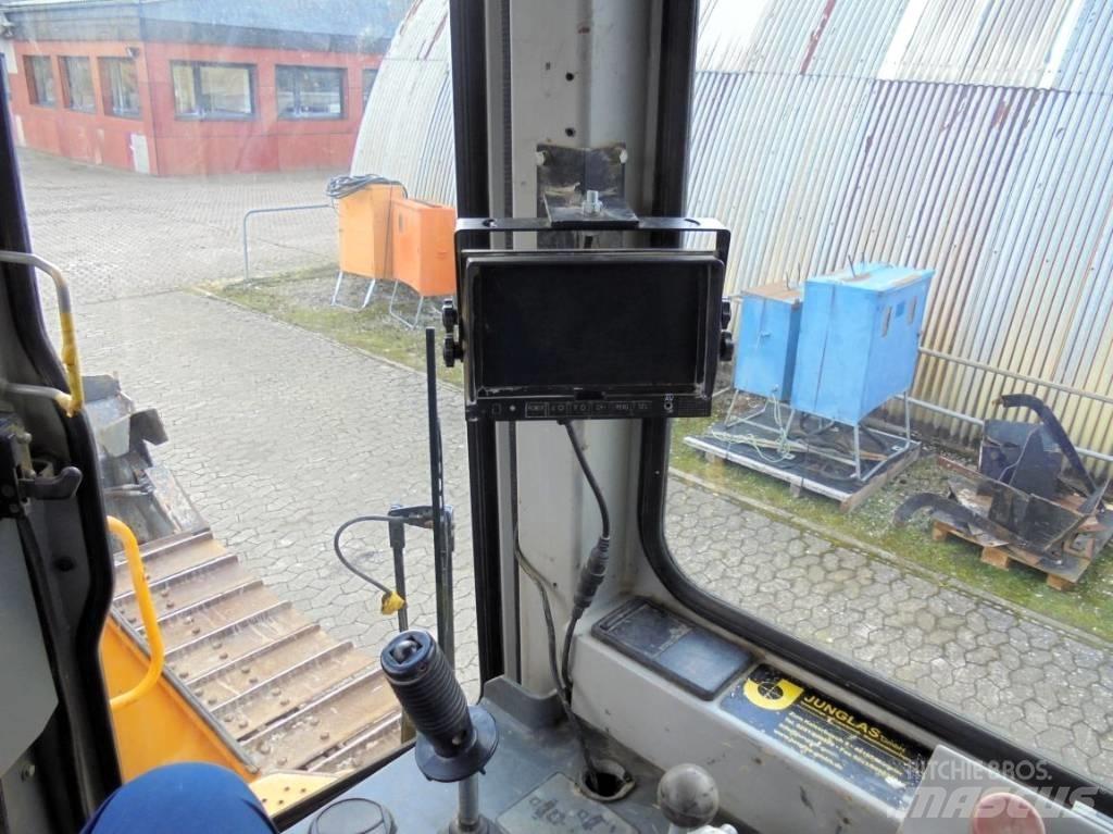 Liebherr PR 722 BL بلدوزرات مجنزرة