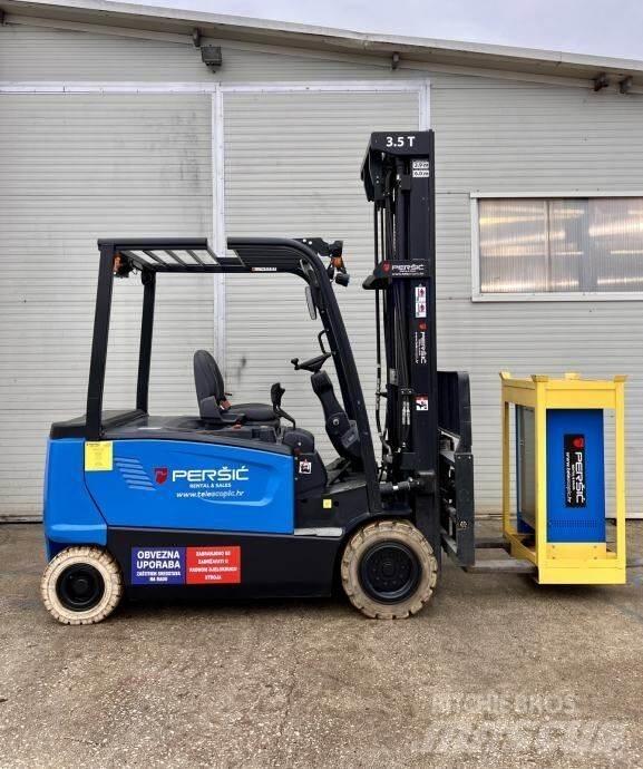 Doosan B35X-7 شاحنات ذات رافعات شوكية - أخرى