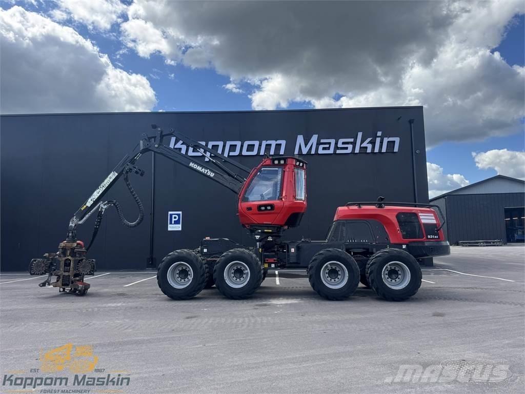Komatsu 931XC حصادات