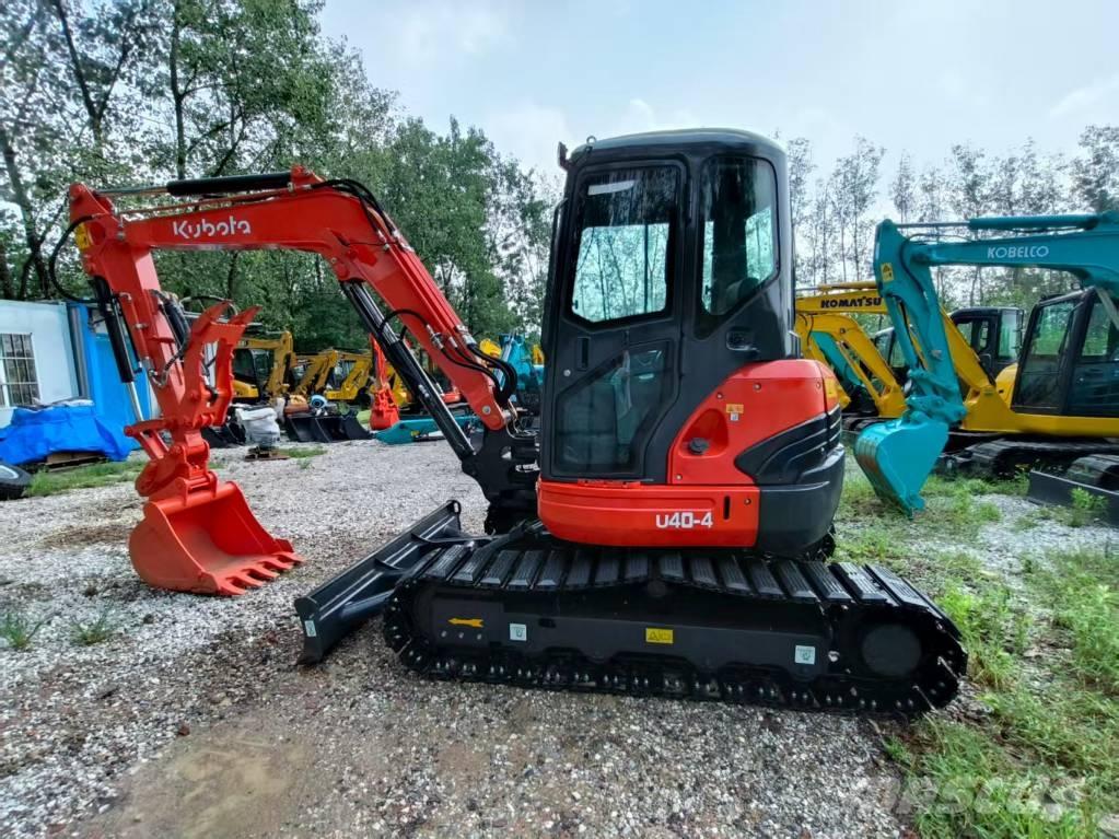 Kubota U 40 حفارات صغيرة أقل من 7 طن (حفارات صغيرة)