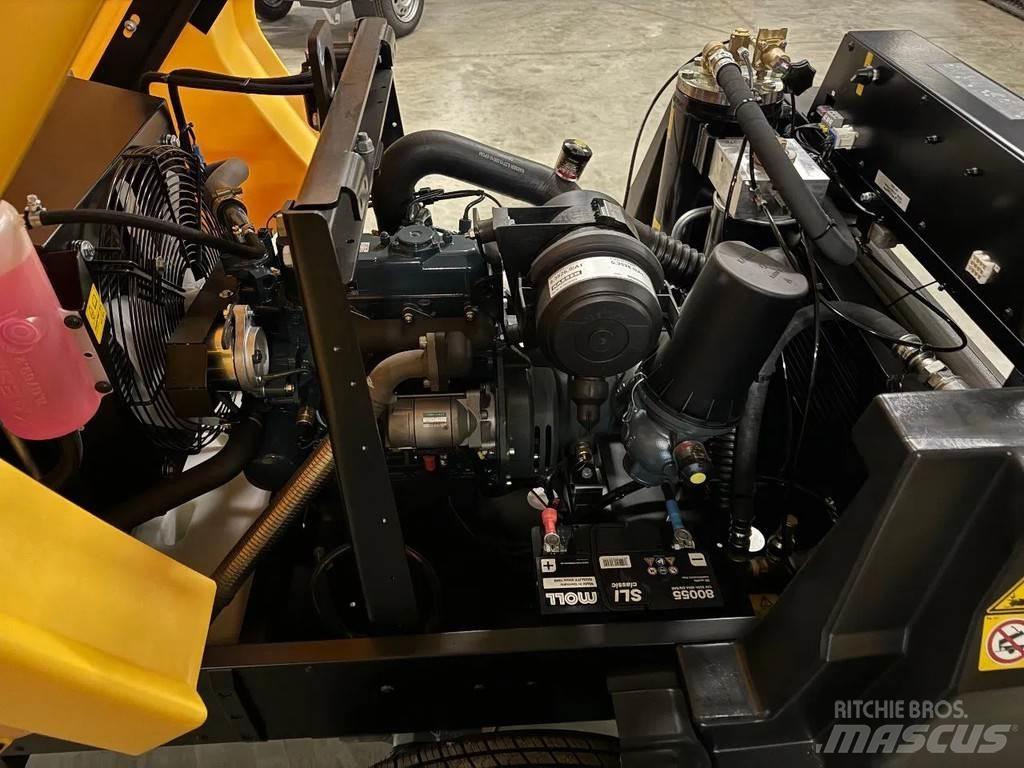 Kaeser M27 M27 مكابس