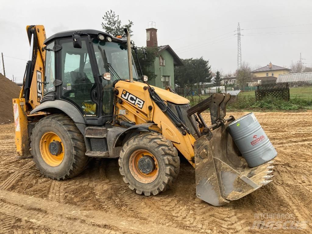 JCB 3 CX CONTRACTOR لوادر ذات جرافات عكسية