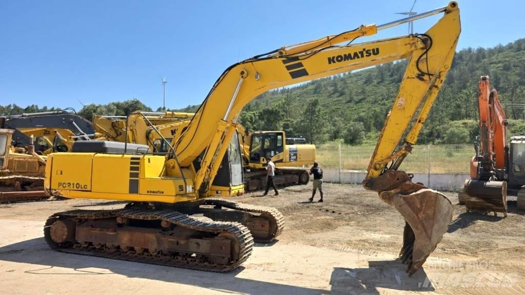 Komatsu PC 210 LC-6 حفارات زحافة