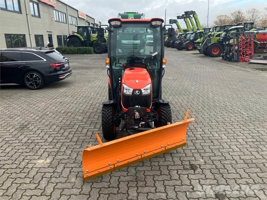 Kubota B2231 %SALE!% جرارات مدمجة