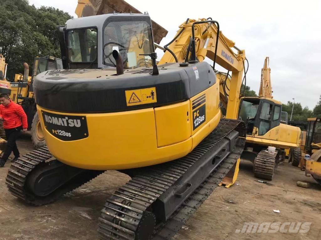 Komatsu PC 128 US حفارات وسط 7 طن - 12 طن