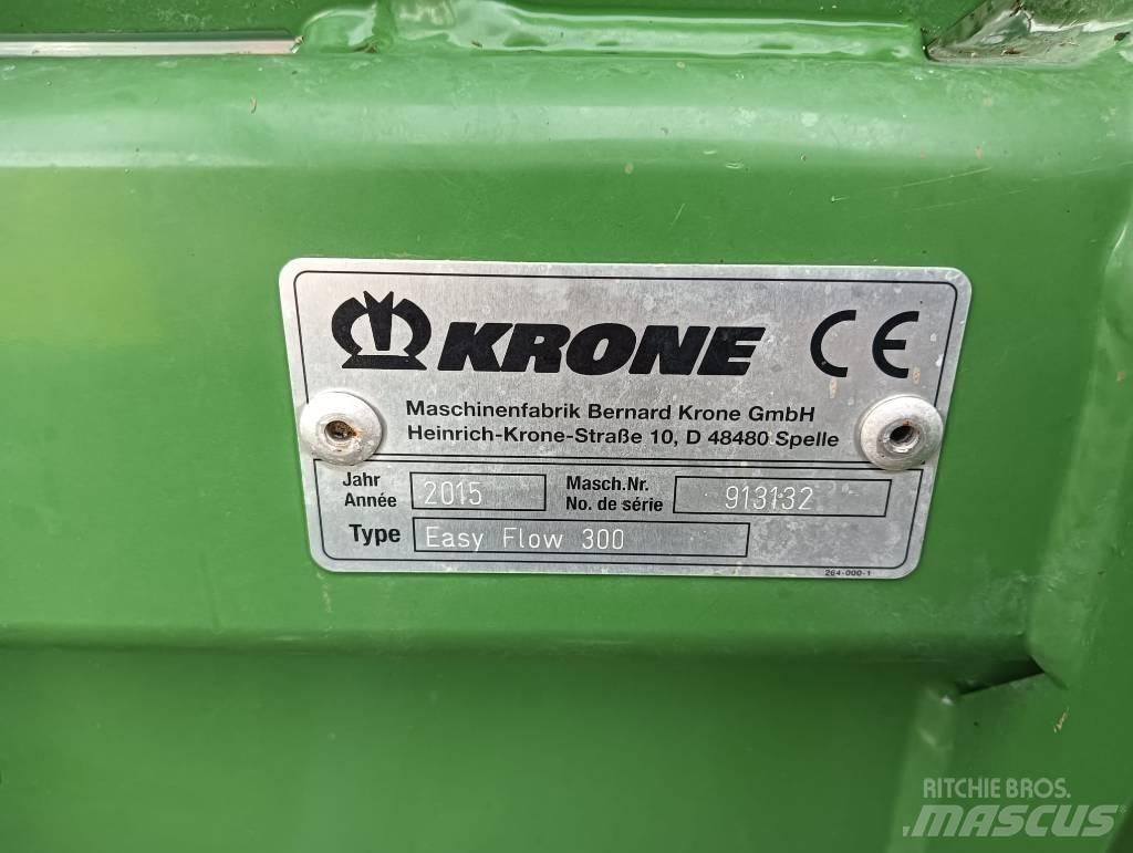 Krone Easy Flow 300 علافات ذاتية الدفع