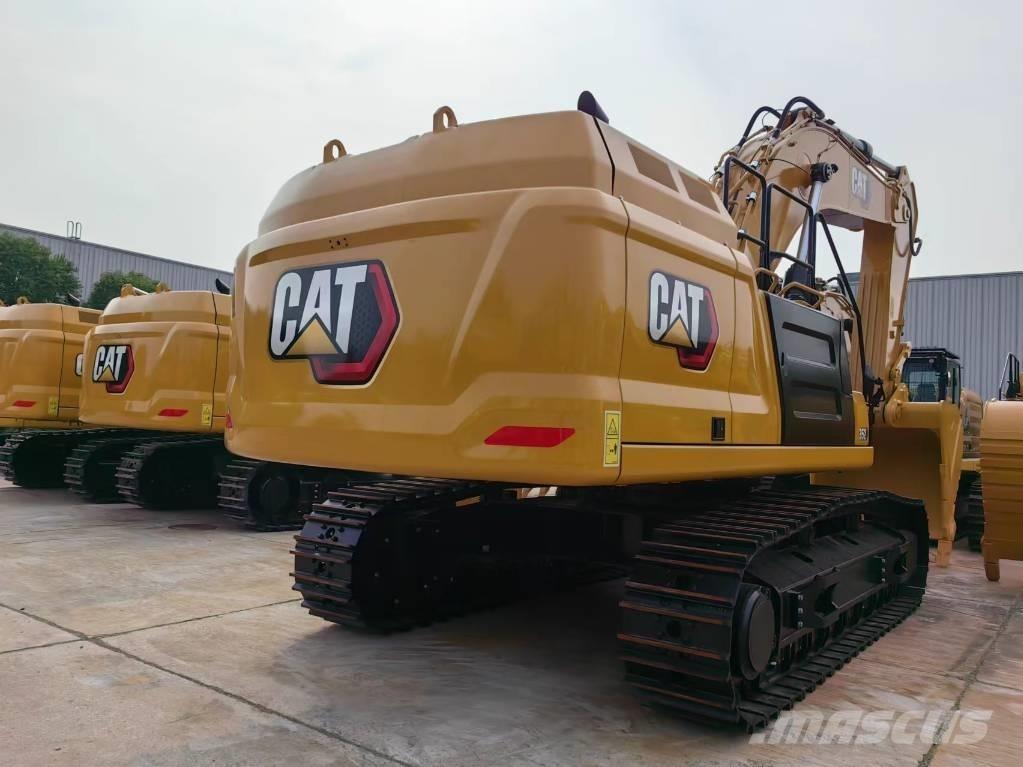 CAT 352 حفارات زحافة