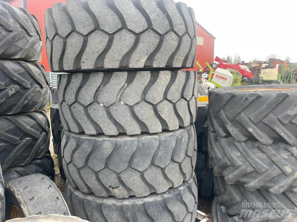 Volvo L 70 C لوادر بعجل