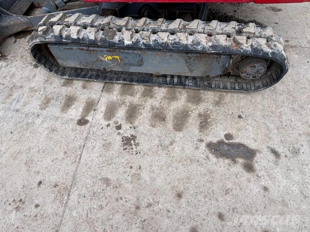 Takeuchi TB 216 حفارات صغيرة أقل من 7 طن (حفارات صغيرة)