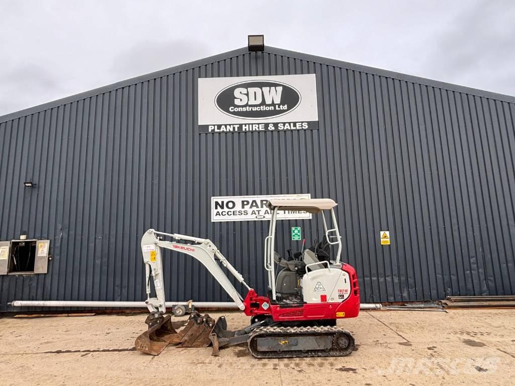 Takeuchi TB 216 حفارات صغيرة أقل من 7 طن (حفارات صغيرة)