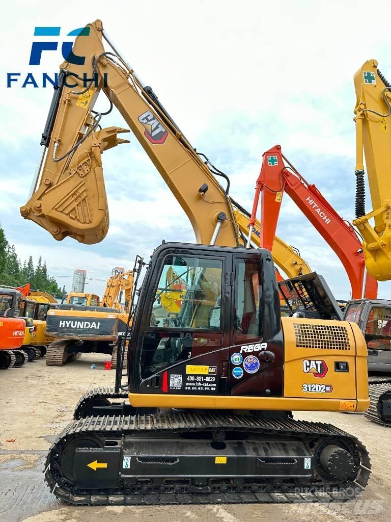 CAT 313D2GC حفارات وسط 7 طن - 12 طن