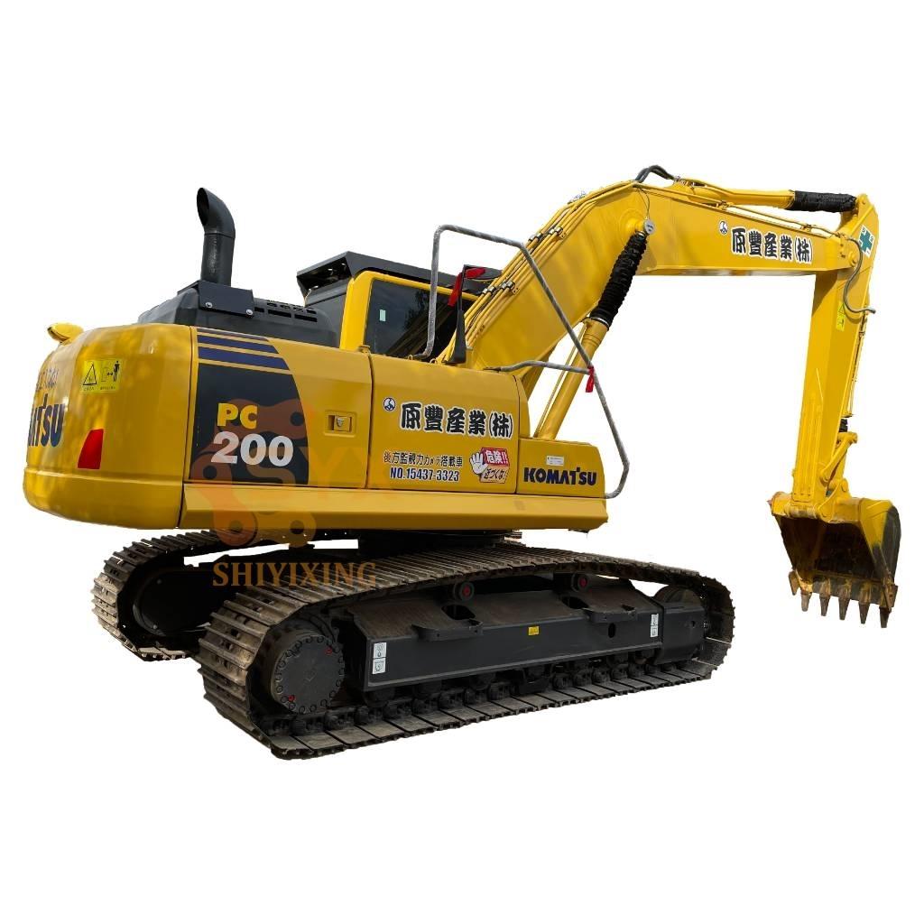 Komatsu PC 200-8 حفارات زحافة