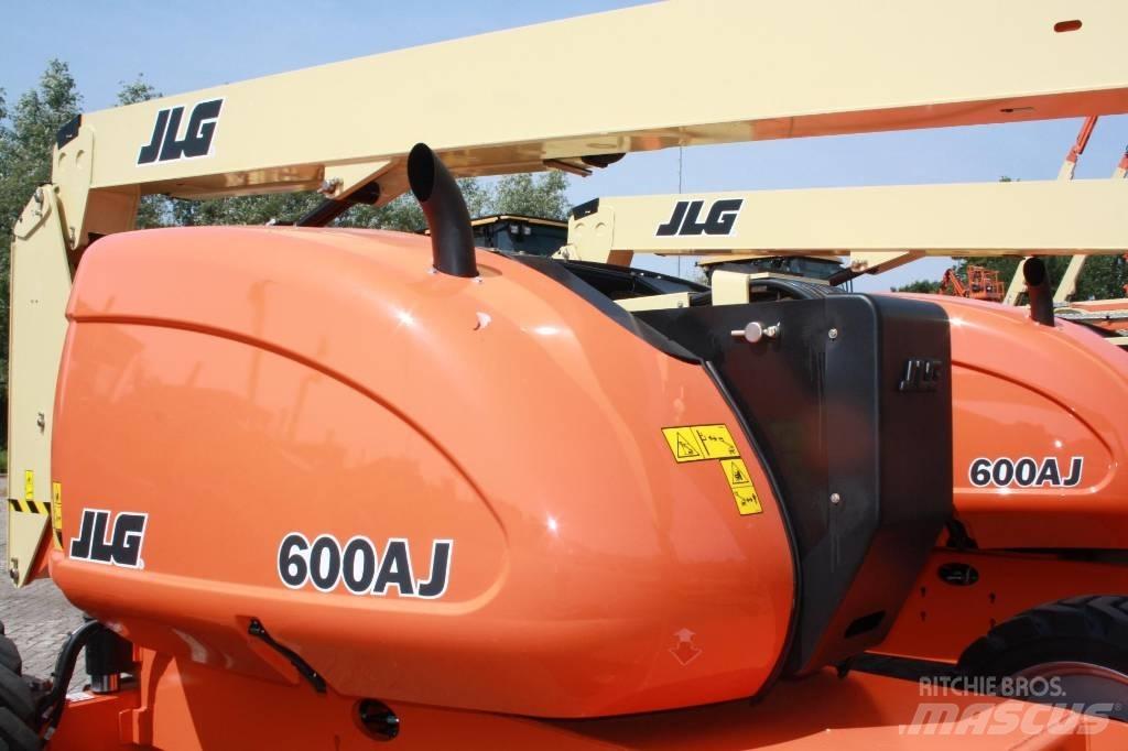 JLG 600 AJ رافعات سلة مفصلية