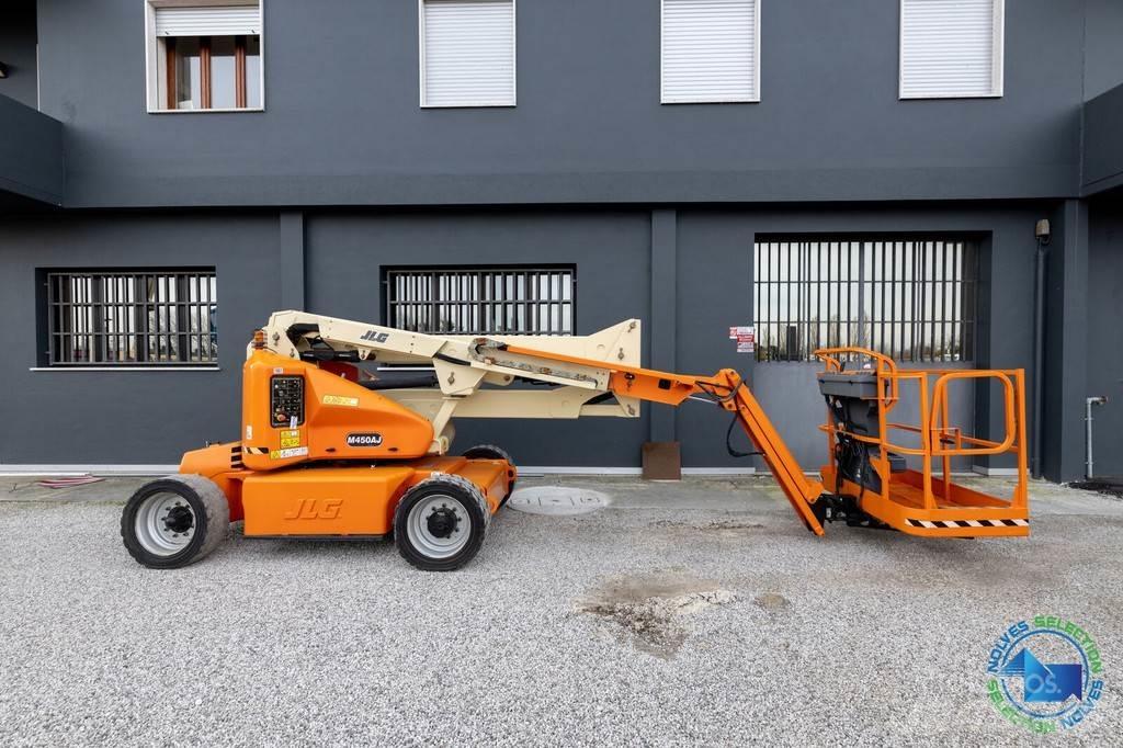 JLG M450AJ رافعات سلة مفصلية