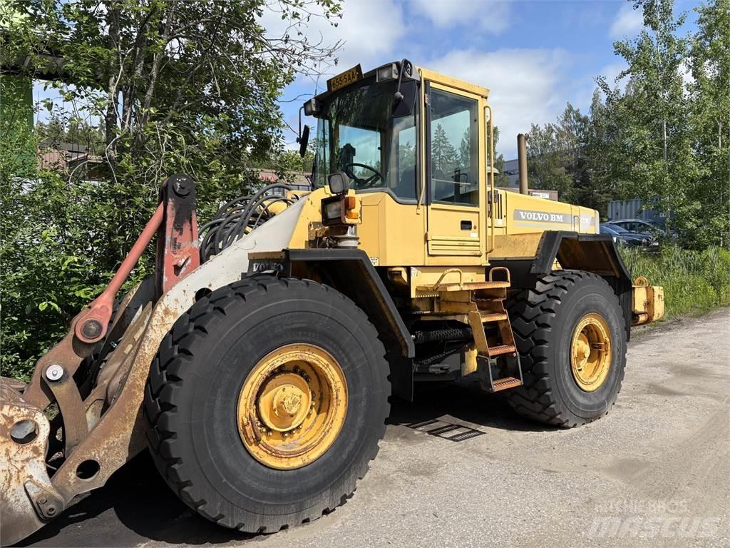 Volvo L120 C لوادر بعجل