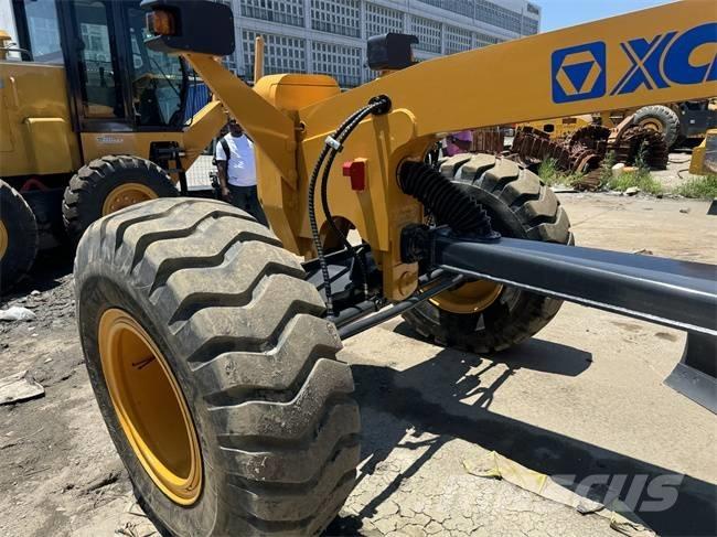 XCMG GR 180 معدات تمهيد الطرق