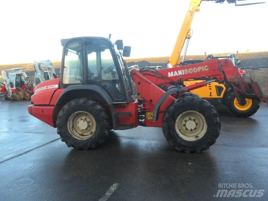 Manitou 628 مناولات متداخلة