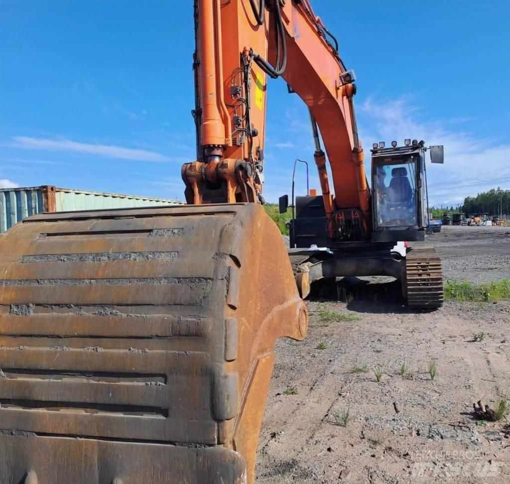 Hitachi ZX 350 LC حفارات زحافة