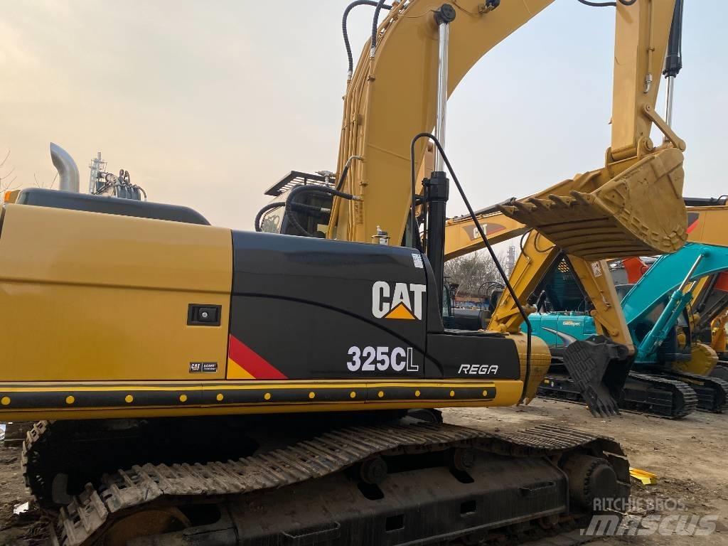 CAT 325 CL حفارات زحافة