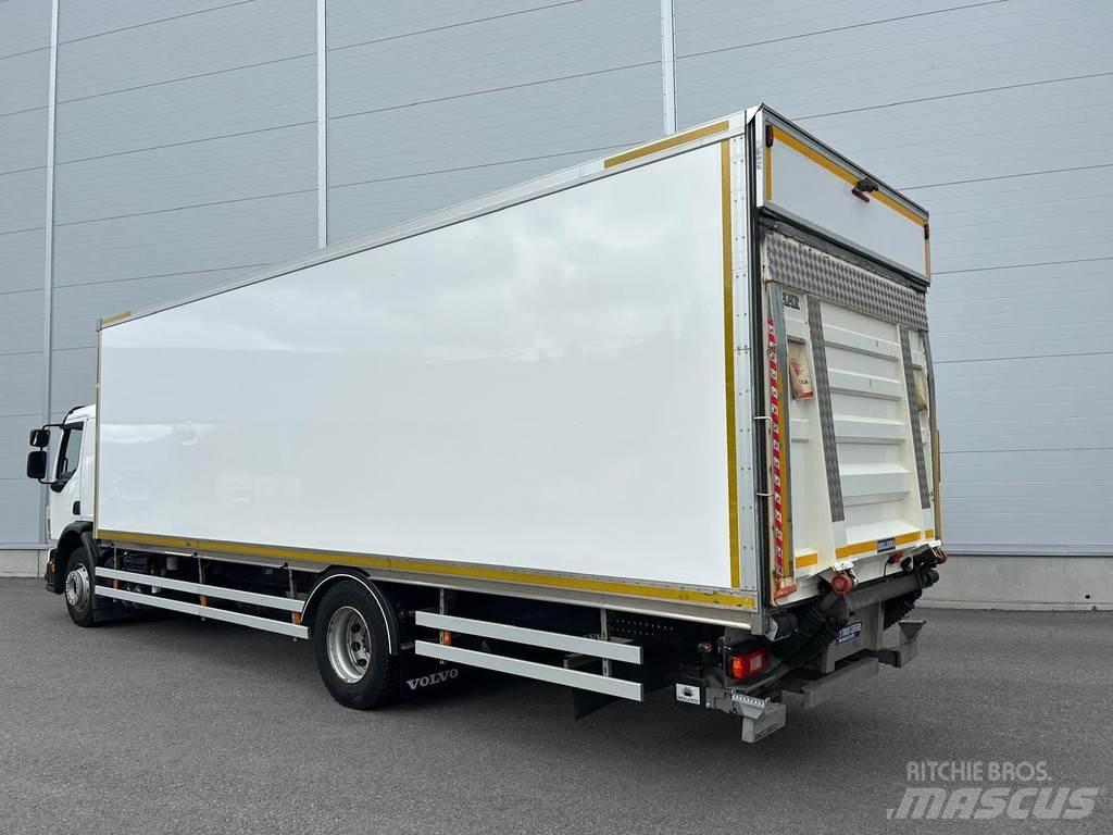 Volvo FE شاحنات ذات هيكل صندوقي