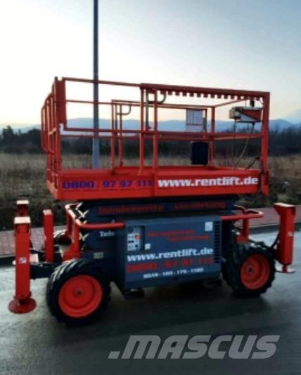 SkyJack SJ 6832 RT رافعات مقصية الشكل