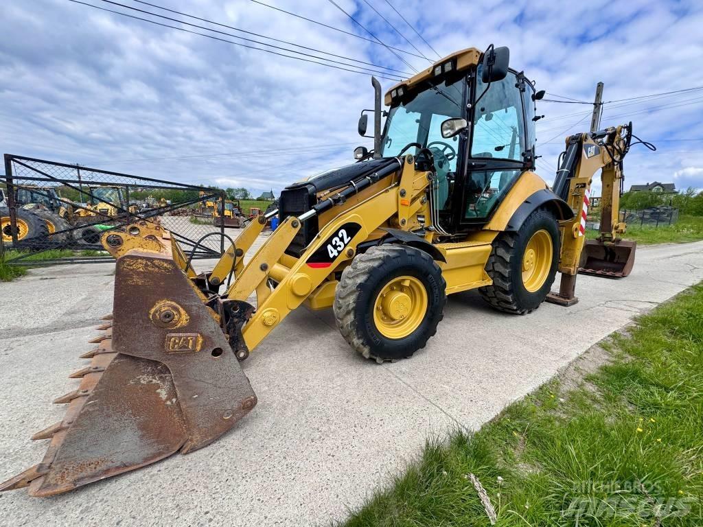 CAT 432 E لوادر ذات جرافات عكسية