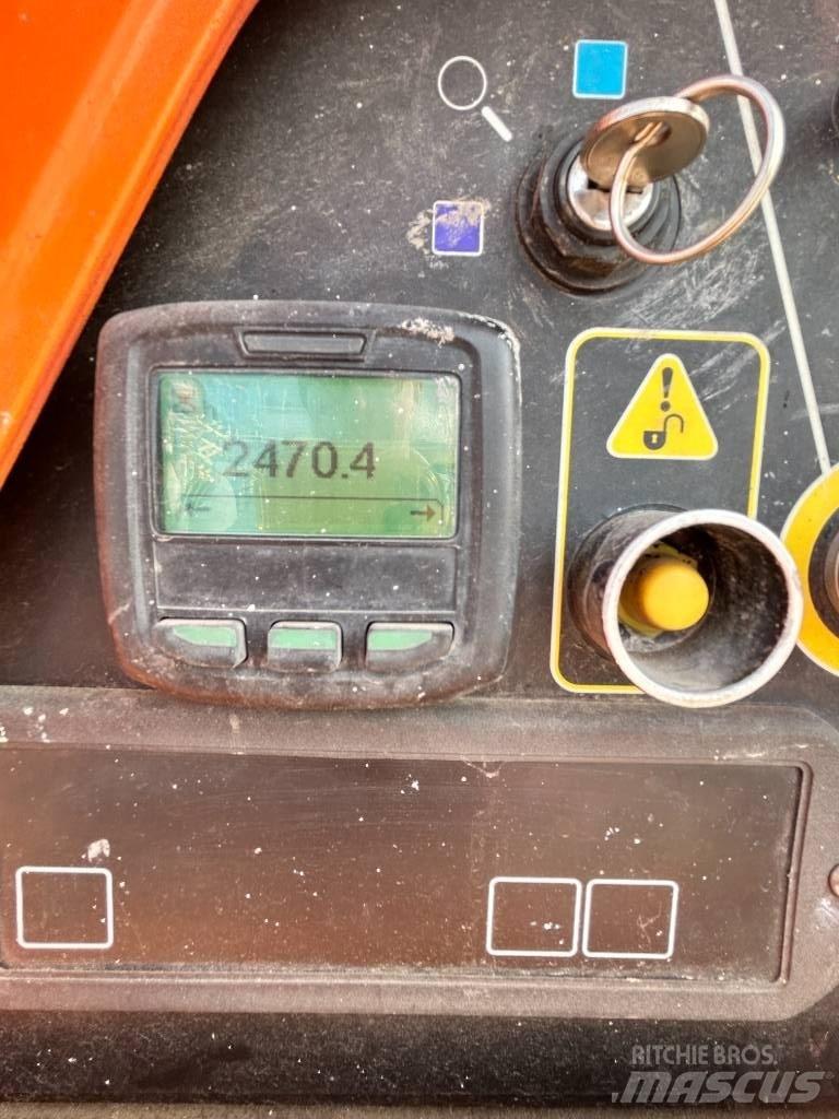 JLG 450 AJ رافعات سلة مفصلية