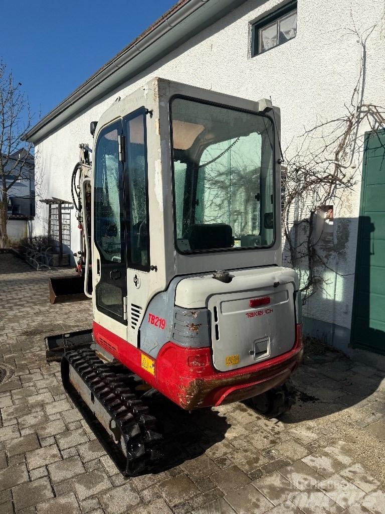 Takeuchi TB 219 حفارات صغيرة أقل من 7 طن (حفارات صغيرة)