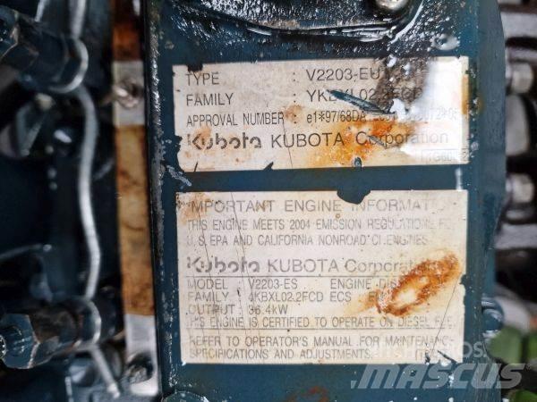 Kubota V2203-ES محركات